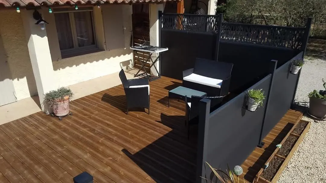 Maisonnette L'Olivier Lauris Hébergement de vacances